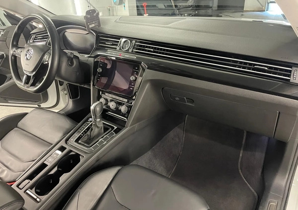 Volkswagen Arteon cena 114999 przebieg: 110290, rok produkcji 2018 z Chodecz małe 46